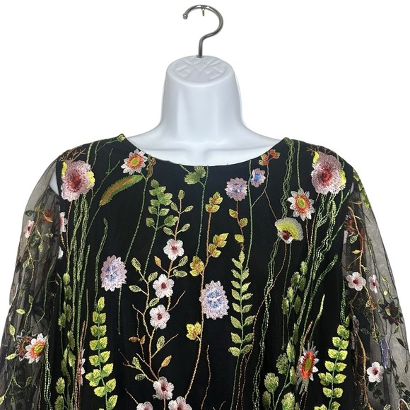 Caroline Rose Garden Walk Embroidered Floral Tunic Blouse Black Mesh Size Small - Picture 4 of 15